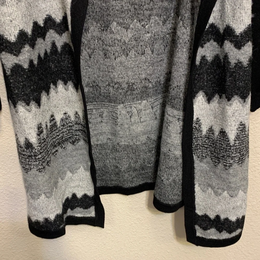Laura Ashley long cardigan sz L wool blend winter fall preppy career work church